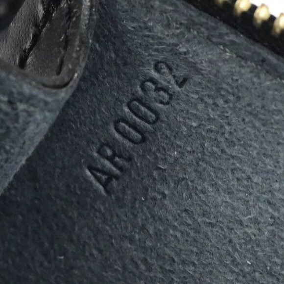 AUTHENTICITY GUARANTEED LOUIS VUITTON LV Pochette Accessoires Hand Bag Epi - Picture 14 of 14